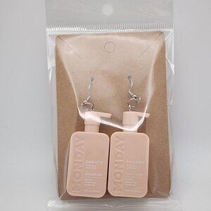 Mini-Brands "Monday Shampoo & Conditioner Stainless Steel Fishhook Earrings